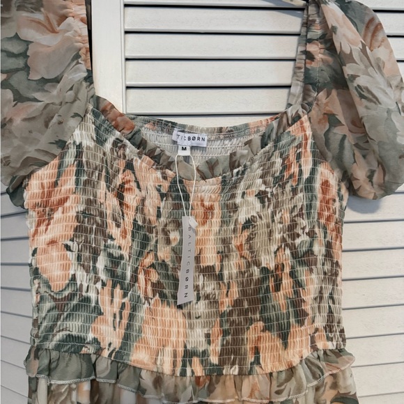 NWT Baltic Born floral maxi dress. Size M - Picture 2 of 3